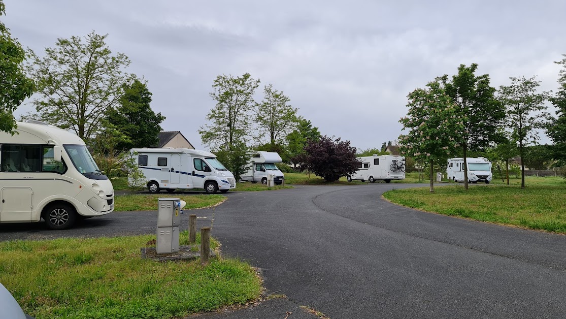 Aire de camping-cars à Avoine (Indre-et-Loire 37)