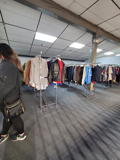 Thrift Store «Restoration Ministries», reviews and photos, 351 W 162nd St, South Holland, IL 60473, USA