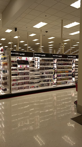 Department Store «Target», reviews and photos, 2333 63rd St, Woodridge, IL 60517, USA