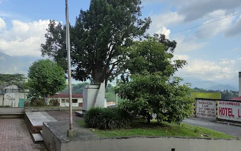 Parque Uribe image