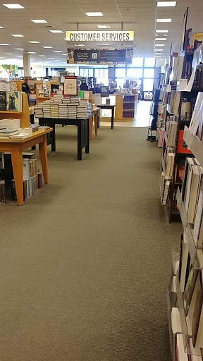 Book Store «Barnes & Noble», reviews and photos, 3701 McKinley Pkwy, Buffalo, NY 14219, USA