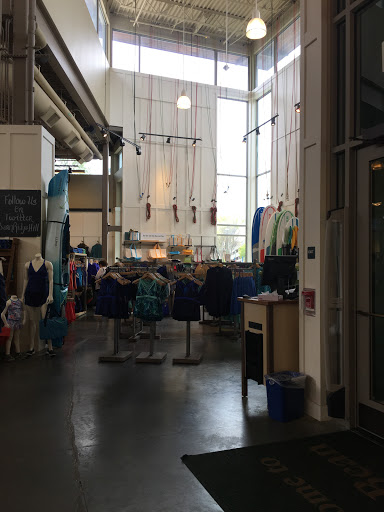 Clothing Store «L.L. Bean», reviews and photos, 1 Ridge Hill Boulevard, Yonkers, NY 10710, USA