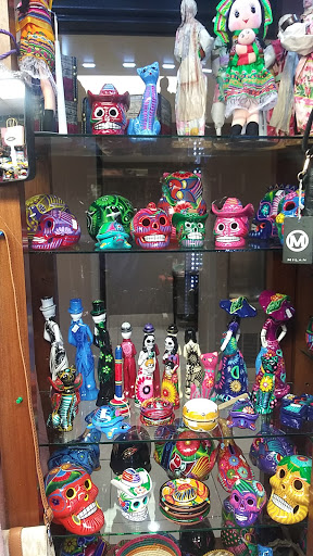 Kairo's Gift Shop and Souvenirs