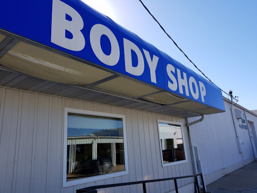 Woodhouse Ford, 2546 US-30, Blair, NE 68008, USA, 