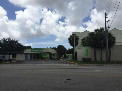 Self-Storage Facility «Storage Post Self Storage Mills Pond Park», reviews and photos, 1900 NW 19th St, Fort Lauderdale, FL 33311, USA