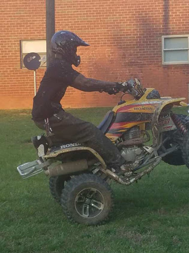 Motorsports Store «BIG TOY SUPERSTORE», reviews and photos, 2551 Peters Creek Pkwy, Winston-Salem, NC 27127, USA