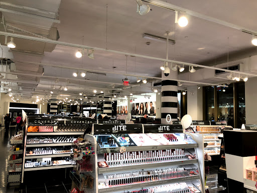 Cosmetics Store «SEPHORA», reviews and photos, 6801 Hollywood Blvd, Hollywood, CA 90028, USA