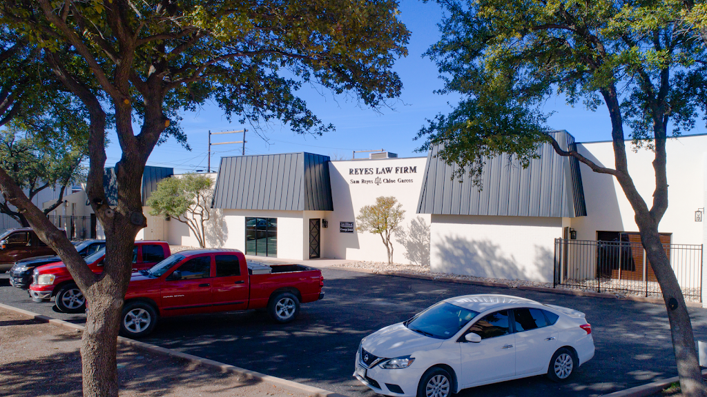 Reyes Law Firm Abilene, KS 79602 Services & Reviews