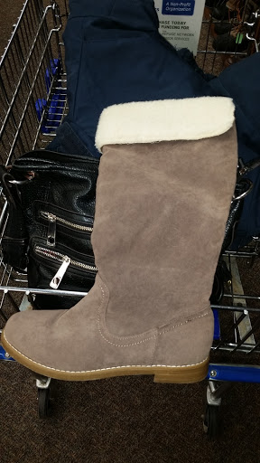 Thrift Store «Family Pathways Thrift Store», reviews and photos, 935 Lake St S, Forest Lake, MN 55025,2616, USA