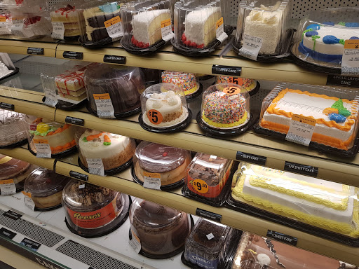 Supermarket «Giant», reviews and photos, 3521 East-West Hwy, Hyattsville, MD 20782, USA