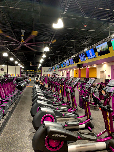 Gym «Planet Fitness», reviews and photos, 2841 Greenbriar Pkwy SW, Atlanta, GA 30331, USA