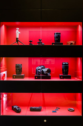 Camera Store «Leica Store Miami», reviews and photos, 372 Miracle Mile, Coral Gables, FL 33134, USA