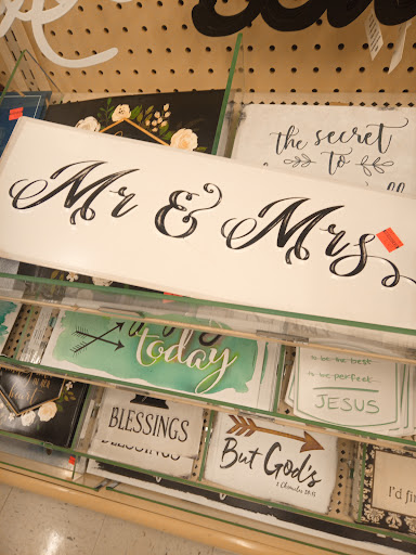 Craft Store «Hobby Lobby», reviews and photos, 3800 Stonegate Dr, Medina, OH 44256, USA