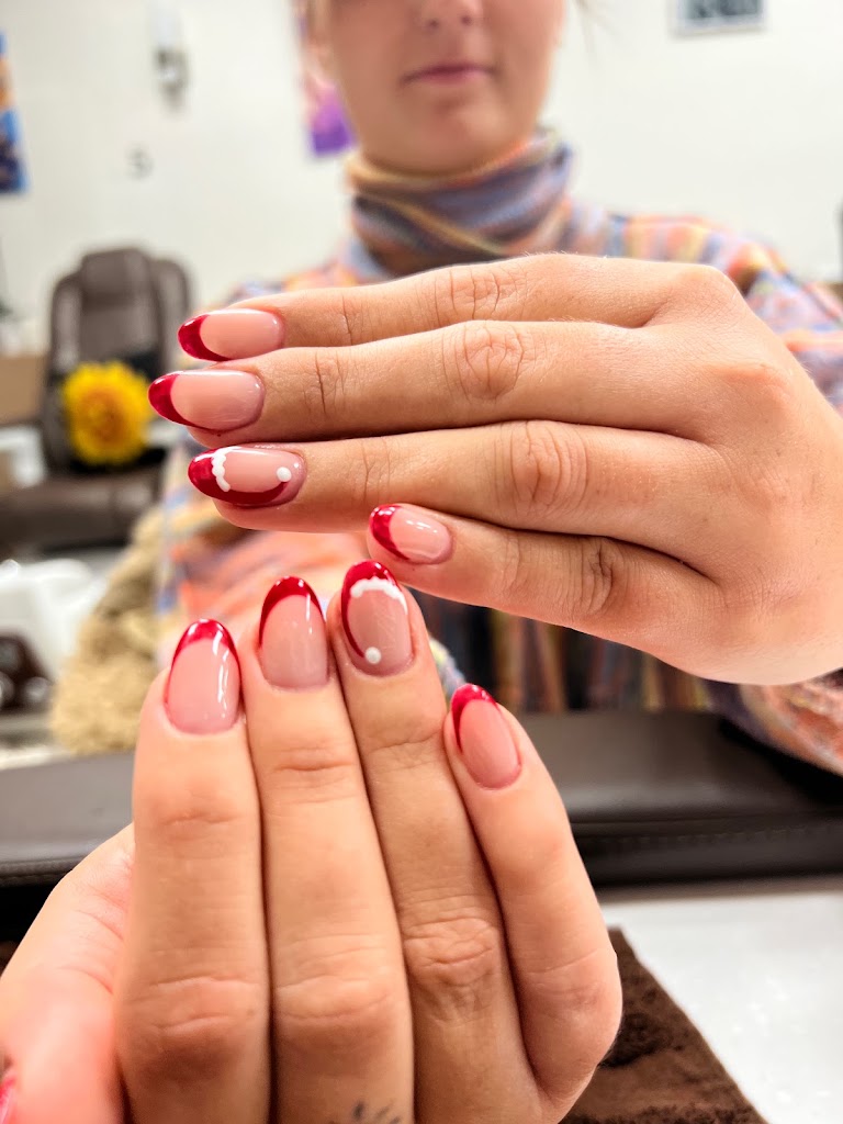Corner Nails Lounge & Spa 92116