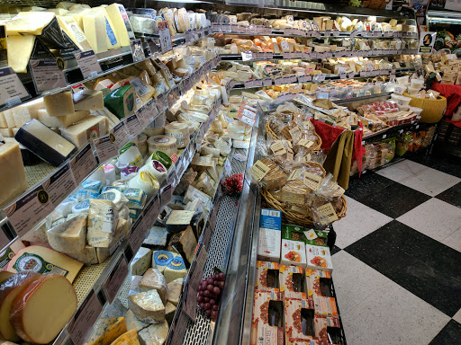 Draegers Market image