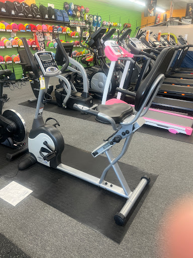 Sporting Goods Store «Play It Again Sports», reviews and photos, 4138 Outer Loop, Louisville, KY 40219, USA