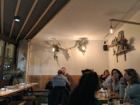 Atmosphère du Roy's Pub restaurant à Paris - n°3