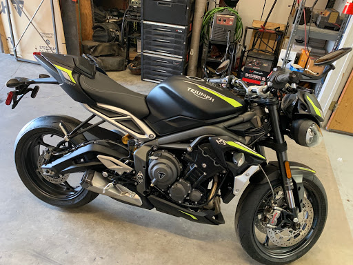 Triumph Motorcycle Dealer «Eurosport Cycle», reviews and photos, 3100 Airport Fwy, Fort Worth, TX 76111, USA