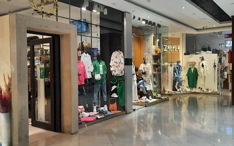 Chechelas Shopping Centre image