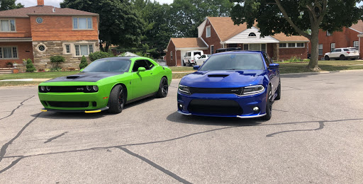 Heights Carwash en Madison Heights