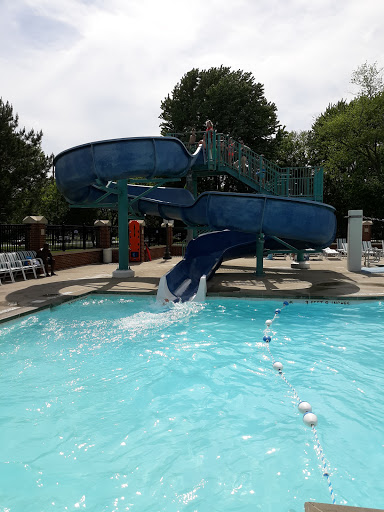 Community Center «Middleburg Heights Community Center», reviews and photos, 16000 Bagley Rd, Cleveland, OH 44130, USA