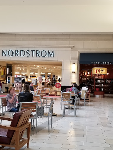 Shopping Mall «Tacoma Mall», reviews and photos, 4502 S Steele St, Tacoma, WA 98409, USA