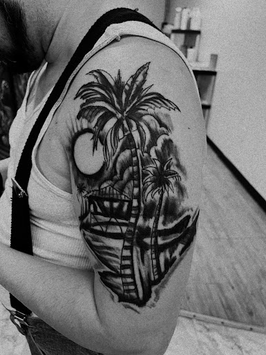 Explore belly button tattoos ideas, creative tattoo ideas in Seymour, available at American Gypsy Tattoo Corp.