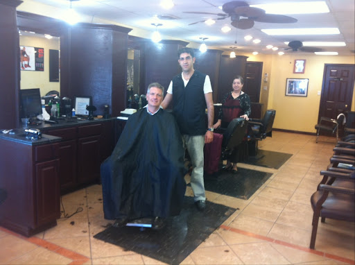 Barber Shop «Biltmore Barber Shop», reviews and photos, 1027 E Camelback Rd, Phoenix, AZ 85014, USA