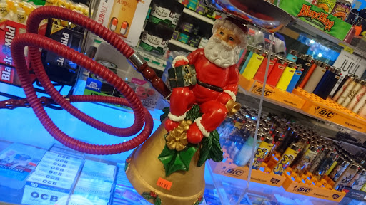 Tobacco Shop «Highway 420 Smoke Shop», reviews and photos, 1480 Southfield Rd, Lincoln Park, MI 48146, USA