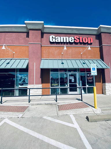 GameStop, 12244 FM423 Ste 200, Frisco, TX 75033, USA, 