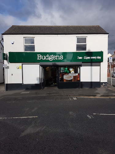 Reviews of Budgens Garforth in Leeds - Supermarket