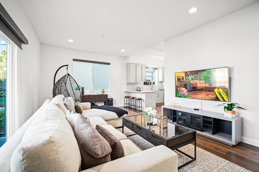 Nathalie Interior Motives Home staging and Design image