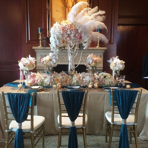 Fleur De Lis Florists, 6588 Quinton Ln, Tujunga, CA 91042, USA, 