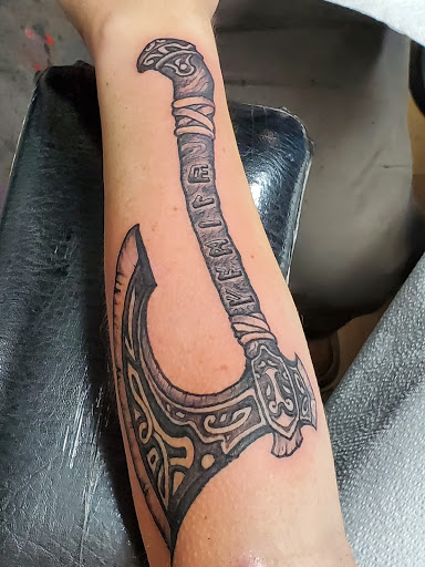 Tattoo Shop «Hero Tattoo MB», reviews and photos, 540 Piedmont Ave #540, Myrtle Beach, SC 29577, USA