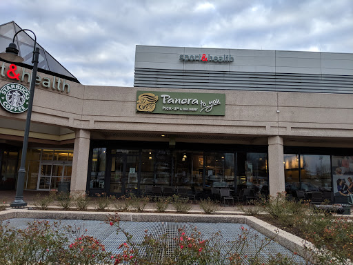 Shopping Mall «Worldgate Centre», reviews and photos, Centreville Rd & Worldgate Dr, Herndon, VA 20170, USA