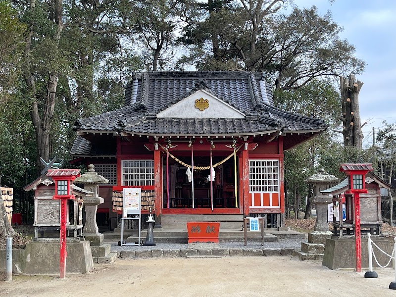 御年神社