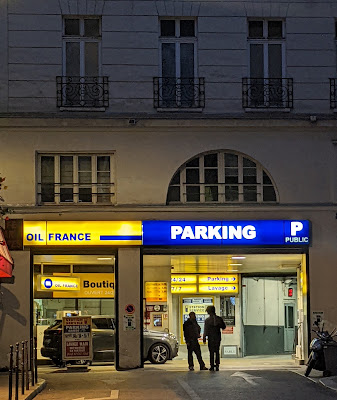 Oil France à Paris