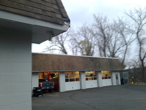 Tire Shop «Firestone Complete Auto Care», reviews and photos, 164 Federal Rd, Brookfield, CT 06804, USA