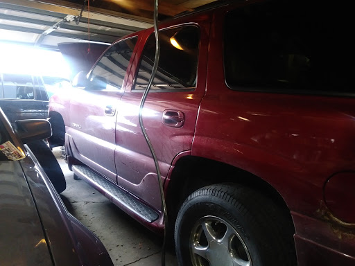 Auto Parts Store «Carquest Auto Parts», reviews and photos, 5762 N Teutonia Ave, Milwaukee, WI 53209, USA