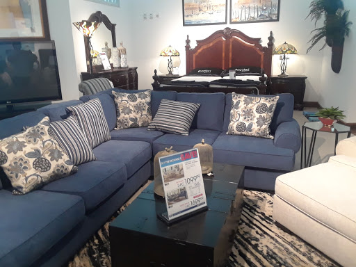 Furniture Store «Rooms To Go & Rooms To Go Kids Furniture Store - Miami International (Doral)», reviews and photos, 10623 NW 12th St, Doral, FL 33172, USA