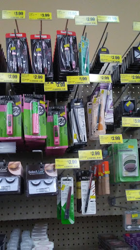 Grocery Store «Grocery Outlet Bargain Market», reviews and photos, 1936 MacDade Boulevard, Woodlyn, PA 19094, USA