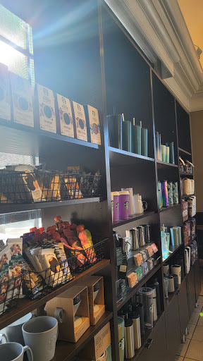 Coffee Shop «Starbucks», reviews and photos, 2450 E Main St, Bexley, OH 43209, USA