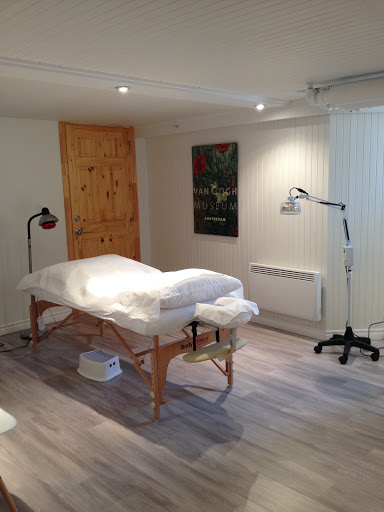 Acupuncture Catherine Mussely 418 261-6565