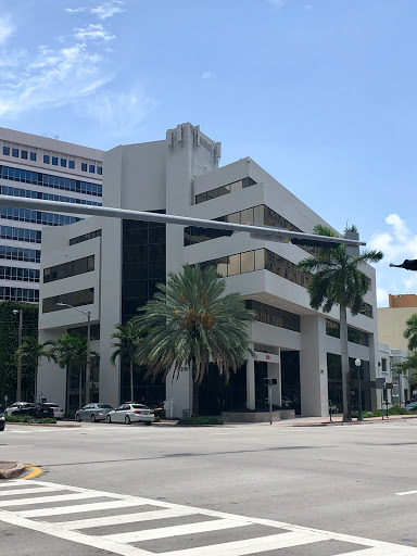 Cell Phone Store «T-Mobile», reviews and photos, 280 Alhambra Cir, Coral Gables, FL 33134, USA