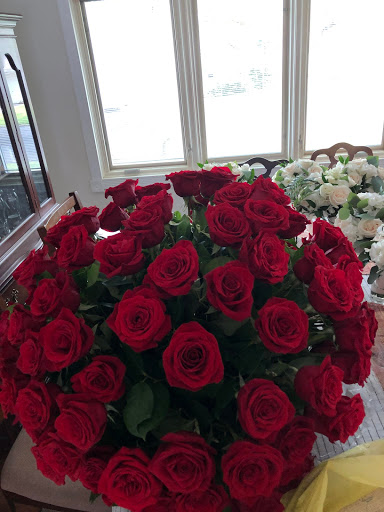 Florist «Dahlia Floral & Event Design», reviews and photos, 876 River Dr, Garfield, NJ 07026, USA