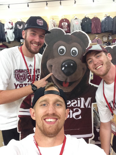 Sportswear Store «Rally House Springfield», reviews and photos, 2832 S Glenstone Ave, Springfield, MO 65804, USA