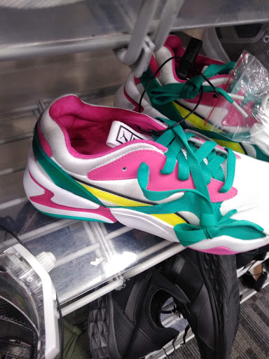 Clothing Store «Burlington Coat Factory», reviews and photos, 22331 Eureka Rd, Taylor, MI 48180, USA