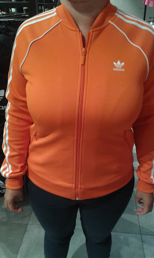 Stores to buy men's tracksuits Sofia