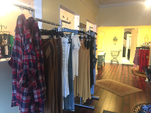 Boutique «A Bit of Skirt», reviews and photos, 38038 2nd St, Willoughby, OH 44094, USA