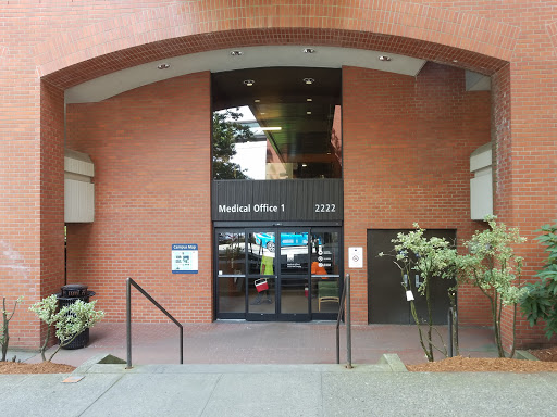 Optician «Lovejoy Opticians», reviews and photos, 2222 NW Lovejoy St # 500, Portland, OR 97210, USA